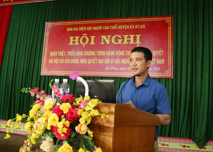 Hoi nghi quan triet nghi quyet cho Hoi nguoi cao tuoi huyen